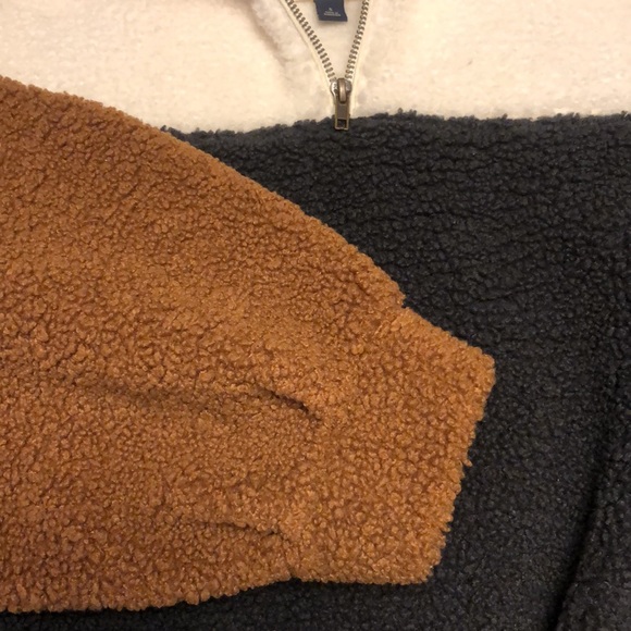 Sherpa pullover - Picture 7 of 7